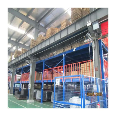 Nền tảng thép công nghiệp kho hàng pallet racking tùy chỉnh với cầu thang tay cầm