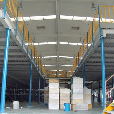 Kho lạnh kho bọc thép kho chứa ISO9001 với thang máy chở hàng